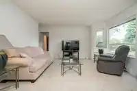 110 5977 177B STREET - thumbnail 8