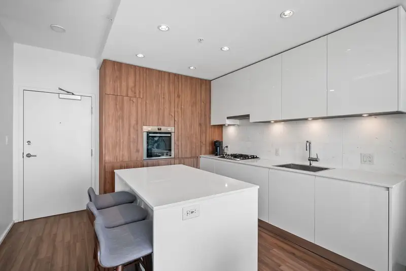 1804 4650 BRENTWOOD BOULEVARD - photo 3 of 25