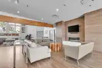401 6440 194 STREET - thumbnail 23