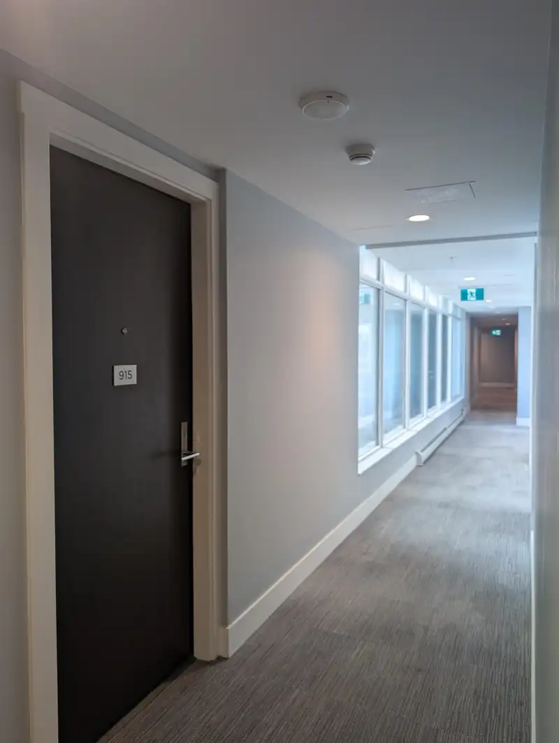 #915 13350 CENTRAL AVENUE - photo 2 of 17