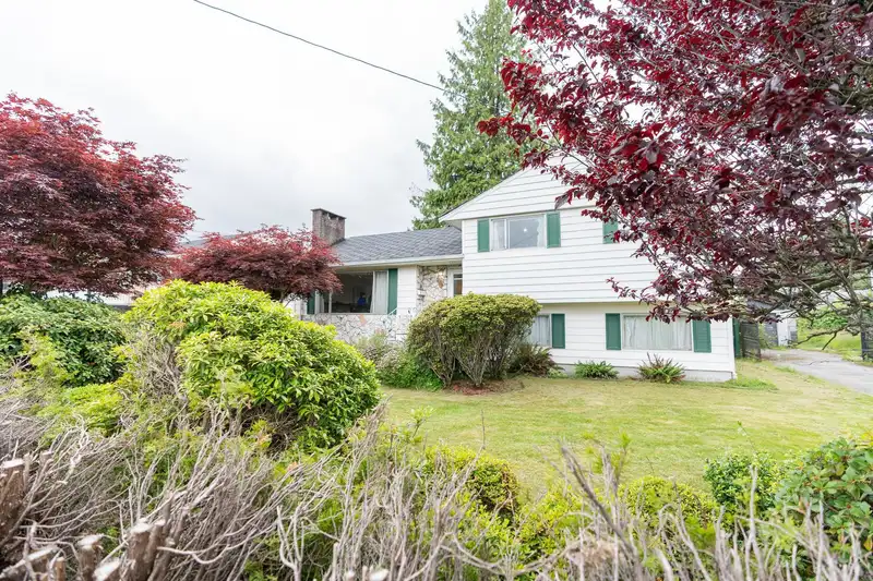 9775 132 STREET - photo 2 of 14