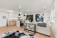 13 16358 90 AVENUE - thumbnail 10