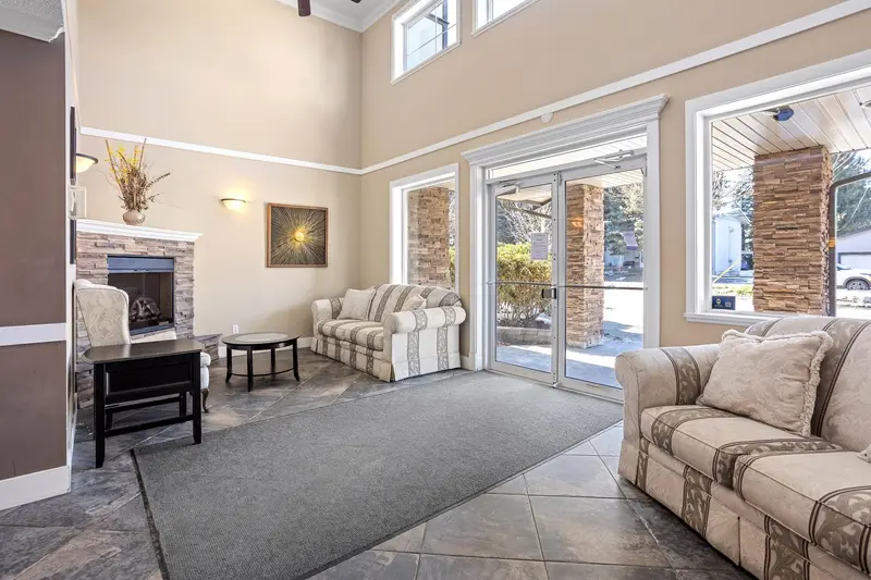 107 2038 SANDALWOOD CRESCENT - photo 3 of 25