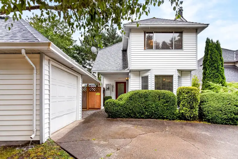 12846 73 AVENUE - photo 2 of 40