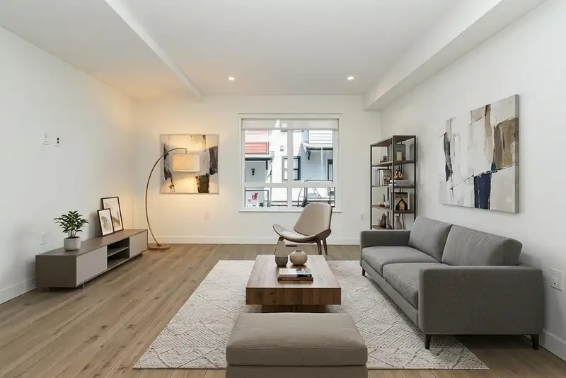 9 10527 155 STREET - photo 3 of 19
