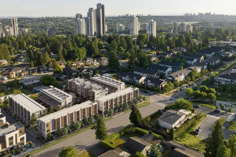 102 639 ASPEN STREET - photo 1 of 8