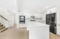 16639 83 AVENUE - thumbnail 11