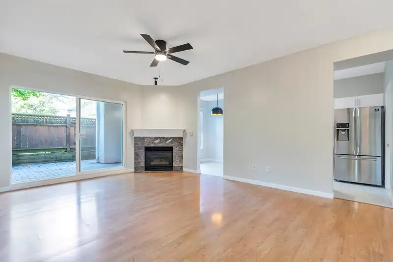 101 14980 101A AVENUE - photo 2 of 40