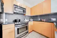 408 13399 104 AVENUE - thumbnail 7
