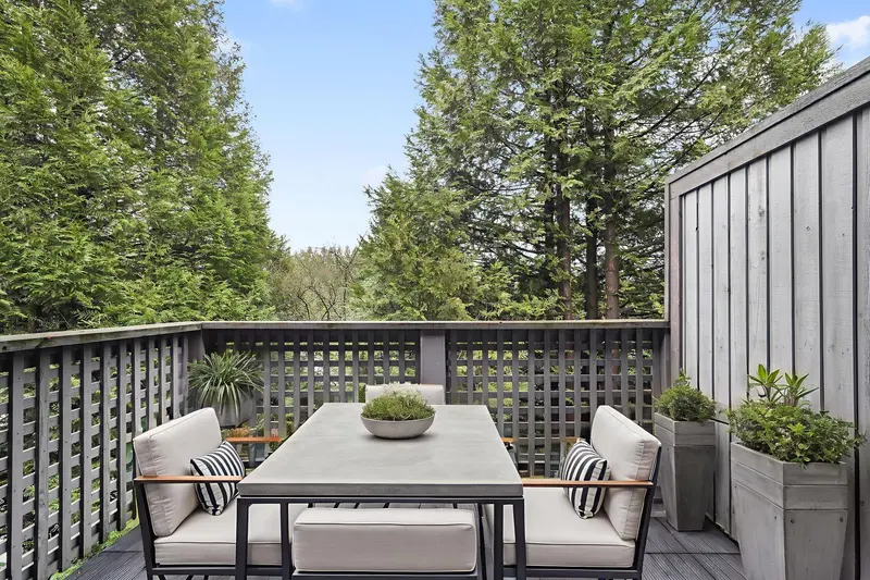 157 200 WESTHILL PLACE - photo 3 of 18