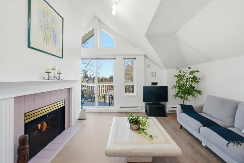 PH2 2736 VICTORIA DRIVE - photo 1 of 24