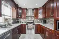 9041 122B STREET - thumbnail 7