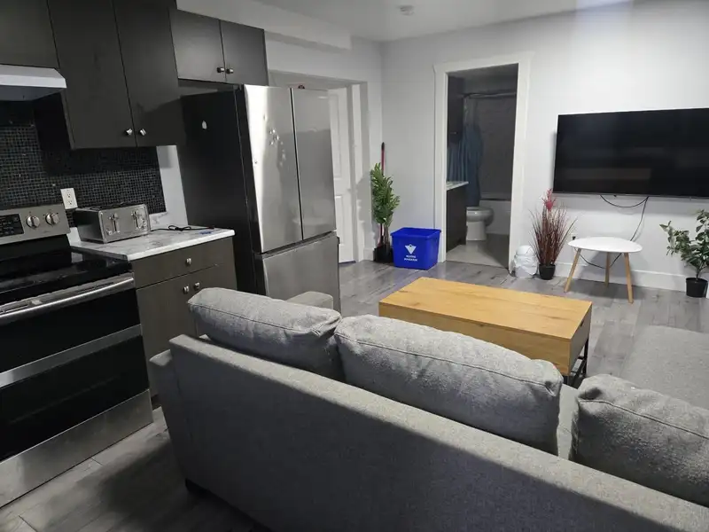 6734 134A AVENUE - photo 2 of 7
