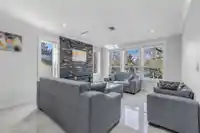 17268 61A AVENUE - thumbnail 4