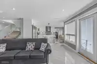 17268 61A AVENUE - thumbnail 10