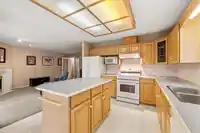 15867 107A AVENUE - thumbnail 15