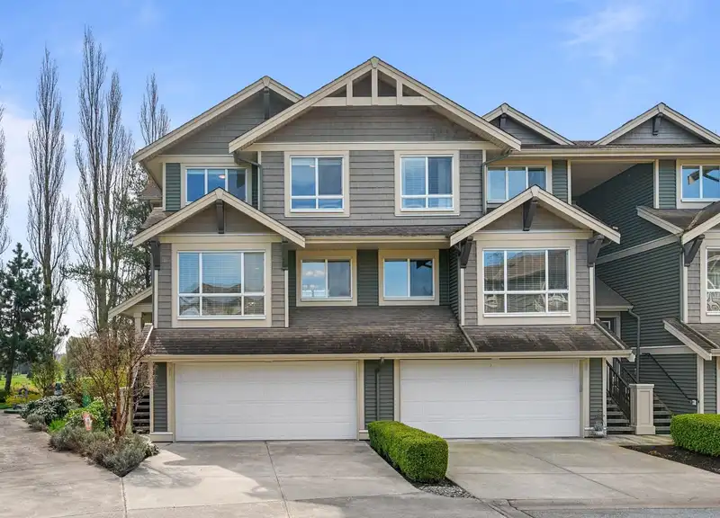 91 7780 170 STREET - photo 2 of 36