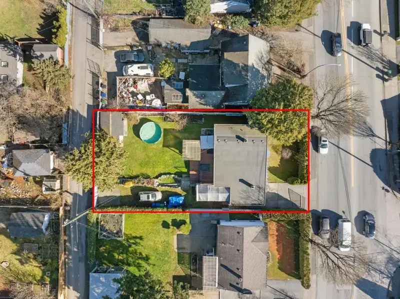 12905 104 AVENUE - photo 1 of 40