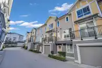 103 9688 162A STREET - thumbnail 2