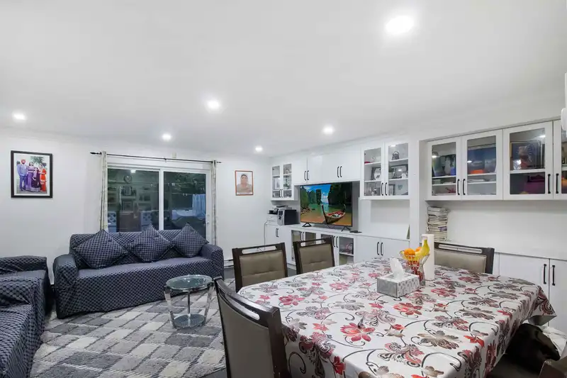 9 6605 138 STREET - photo 4 of 21