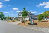7737 123A STREET - thumbnail 5