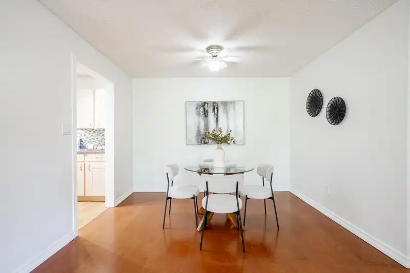306 10680 151A STREET - photo 4 of 19