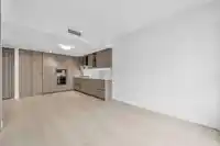 801 9887 WHALLEY BOULEVARD - thumbnail 6