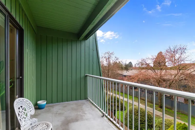 216 9202 HORNE STREET - photo 4 of 24