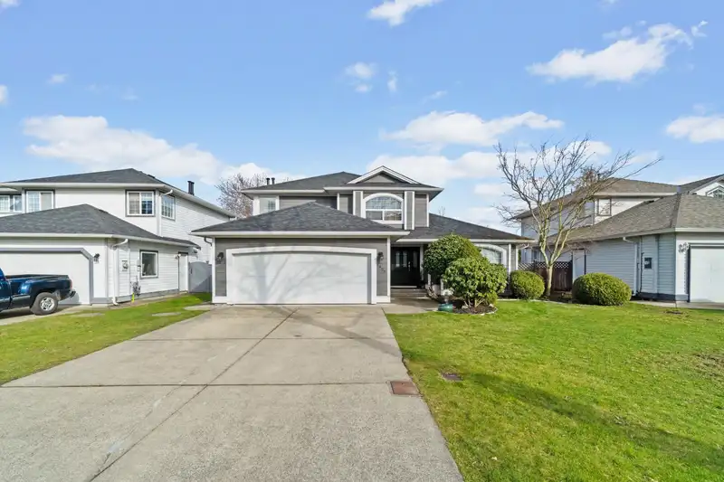 6456 188 STREET - photo 1 of 37