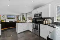 6456 188 STREET - thumbnail 9