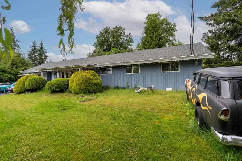 5502 BAKERVIEW DRIVE - photo 2 of 21