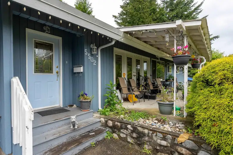 5502 BAKERVIEW DRIVE - photo 4 of 21