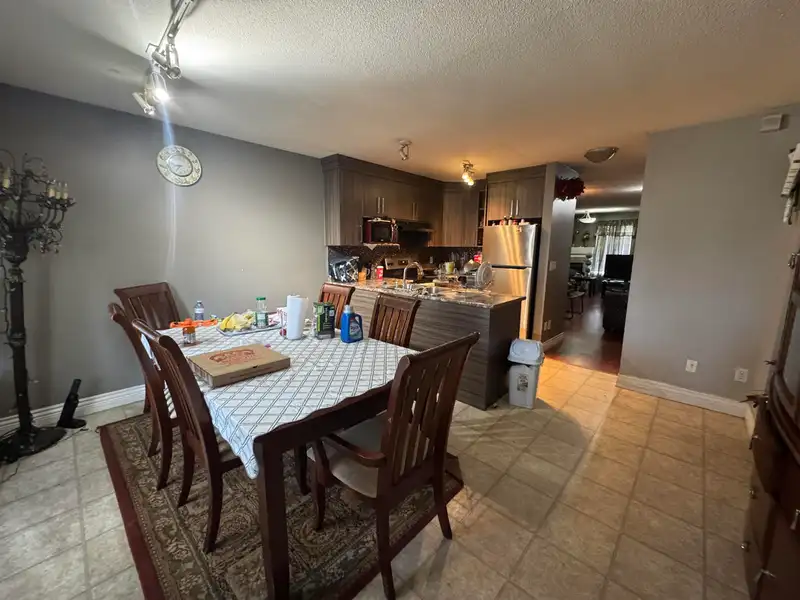76 6533 121 STREET - photo 3 of 5