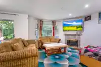 121 8655 KING GEORGE BOULEVARD - thumbnail 5