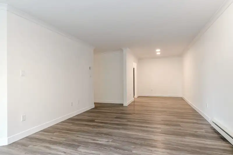 102 9948 151 STREET - photo 4 of 28