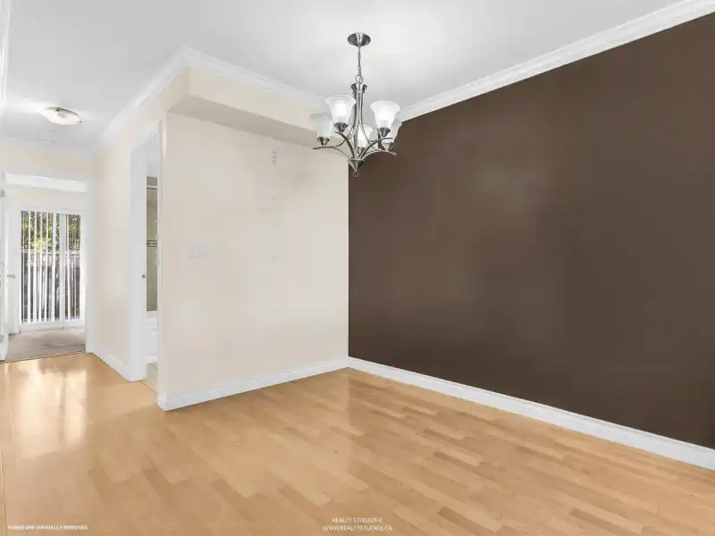 49 11255 132 STREET - photo 1 of 21