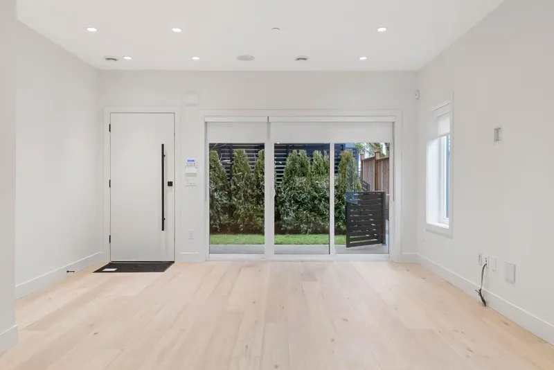 1 2539 GRANT STREET - photo 3 of 25