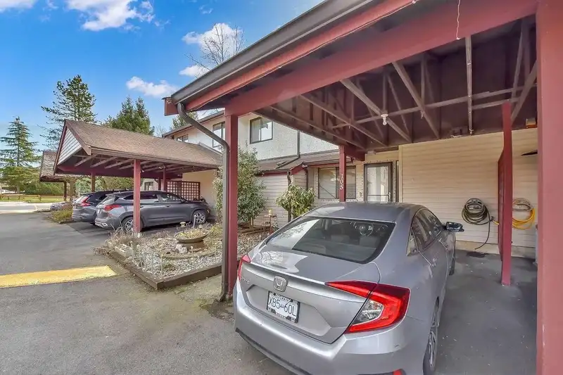 105 13880 74 AVENUE - photo 3 of 25