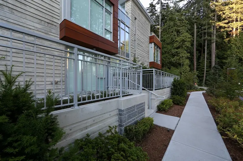 TH2 3355 BINNING ROAD - photo 3 of 25