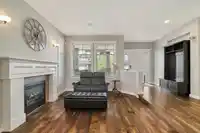 18864 69A AVENUE - thumbnail 4