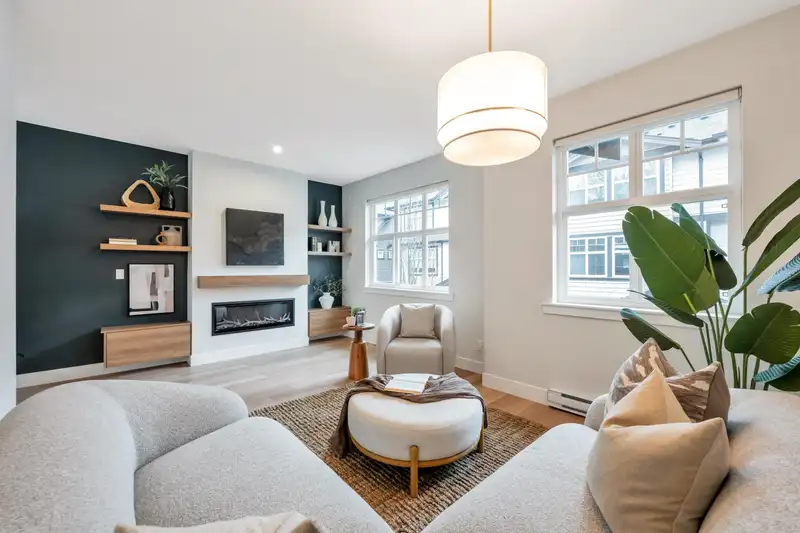 41 6350 142 STREET - photo 2 of 36