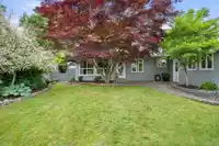 17459 61B AVENUE - thumbnail 2