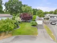 17459 61B AVENUE - thumbnail 4