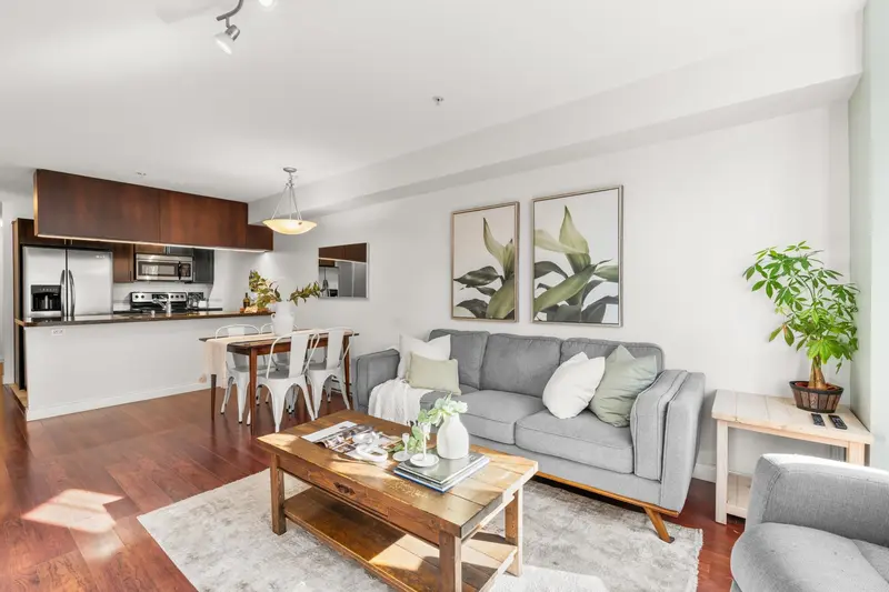 236 5660 201A STREET - photo 2 of 25