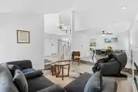 16176 78B AVENUE - thumbnail 12