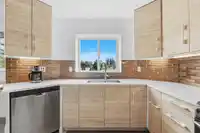 16176 78B AVENUE - thumbnail 20