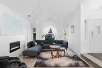 16176 78B AVENUE - thumbnail 9