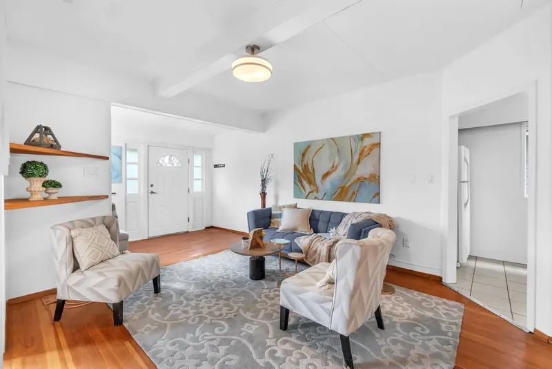 2223 E 8TH AVENUE - photo 2 of 25