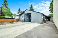 7068 129A STREET - thumbnail 2