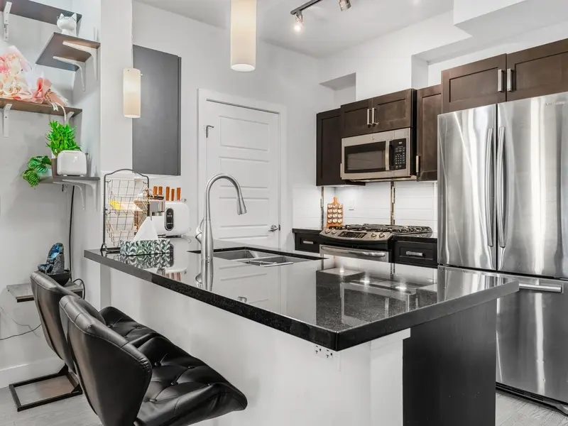 206 20062 FRASER HIGHWAY - photo 3 of 23